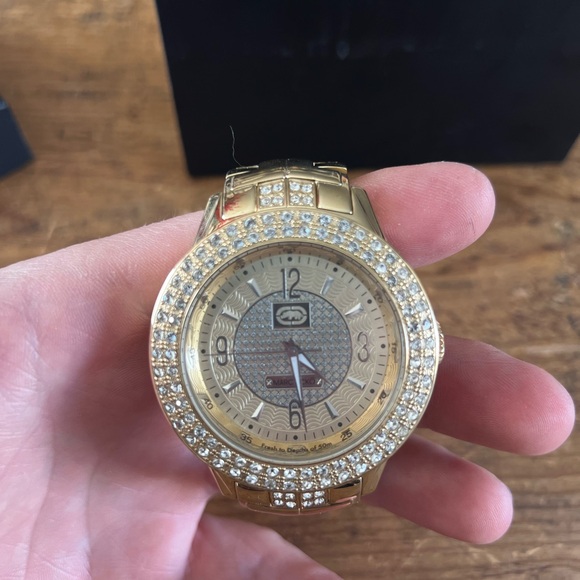 Vintage Marc Ecko “The King” Watch and bracelet set. - Picture 2 of 6